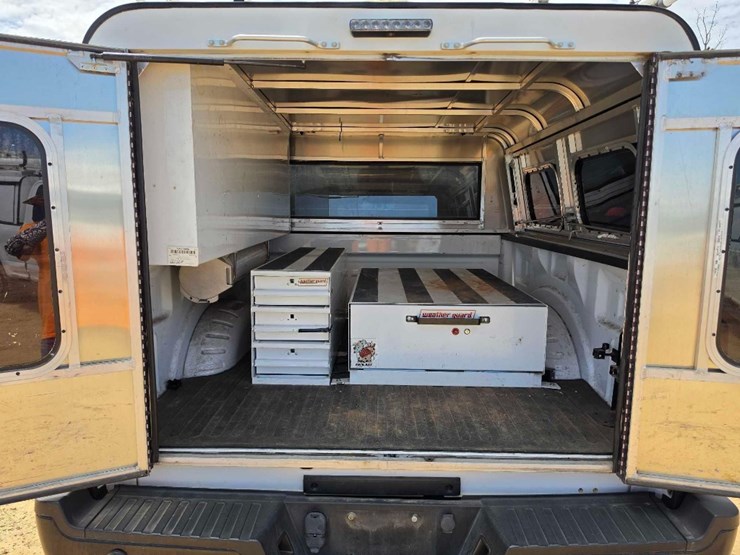 2019-ford-f250-xl-image-6