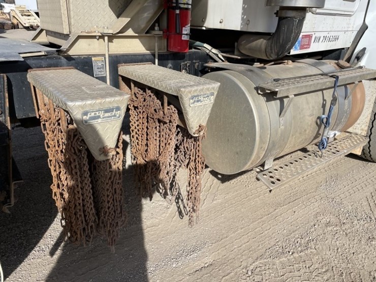 2007-kenworth-t800b-image-15