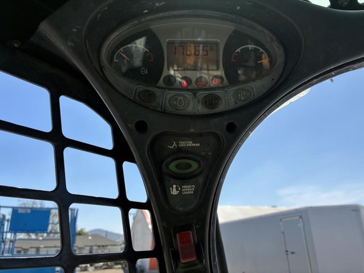 2018-bobcat-s570-image-17