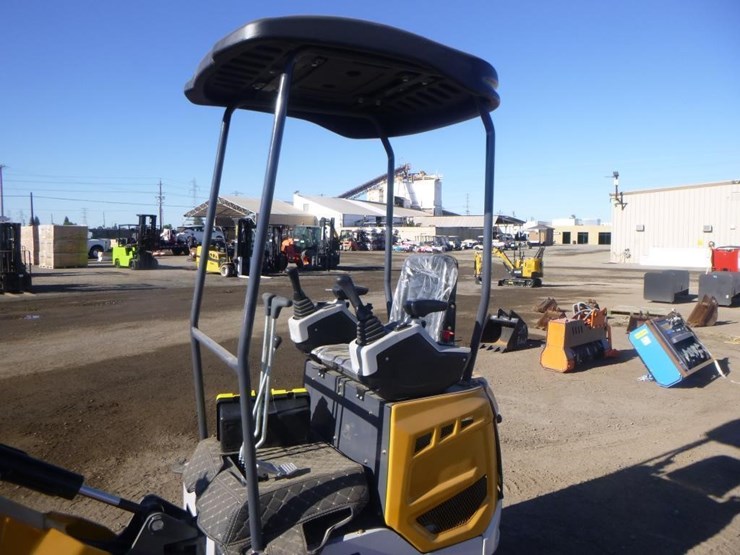 2025-sdlanch-sdle18p-hydraulic-excavator-image-18