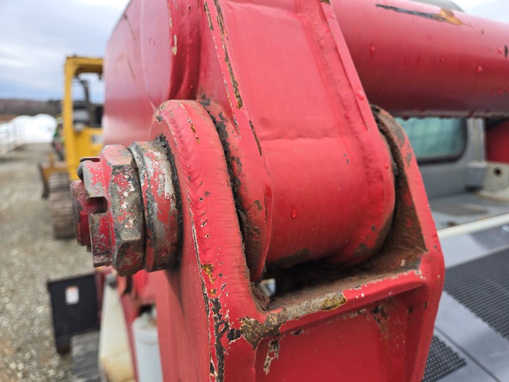 takeuchi-tl10v2-image-32