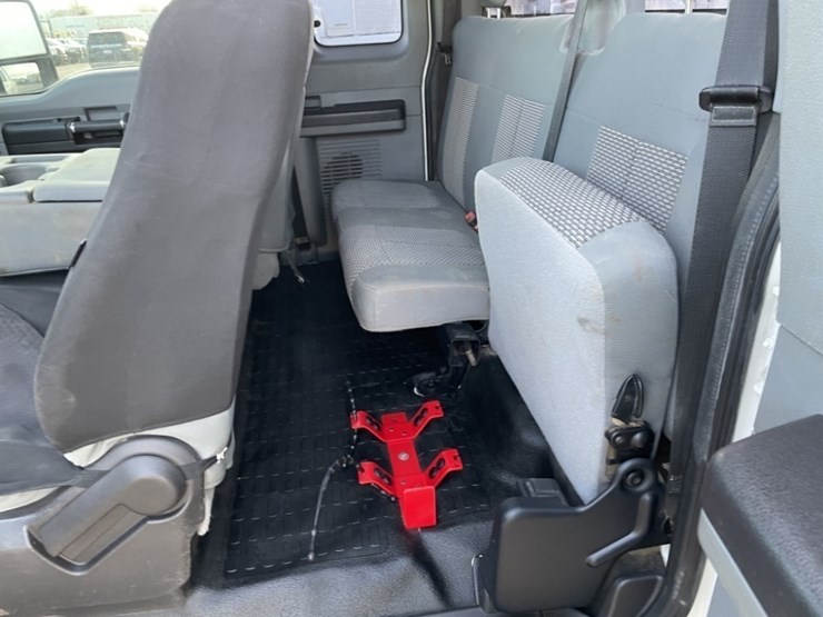 2013-ford-f250-sd-image-15