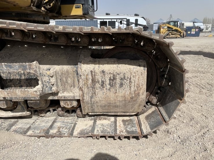 caterpillar-349fl-image-31