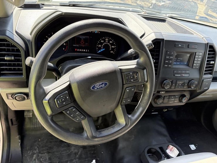 2016-ford-f150-image-12