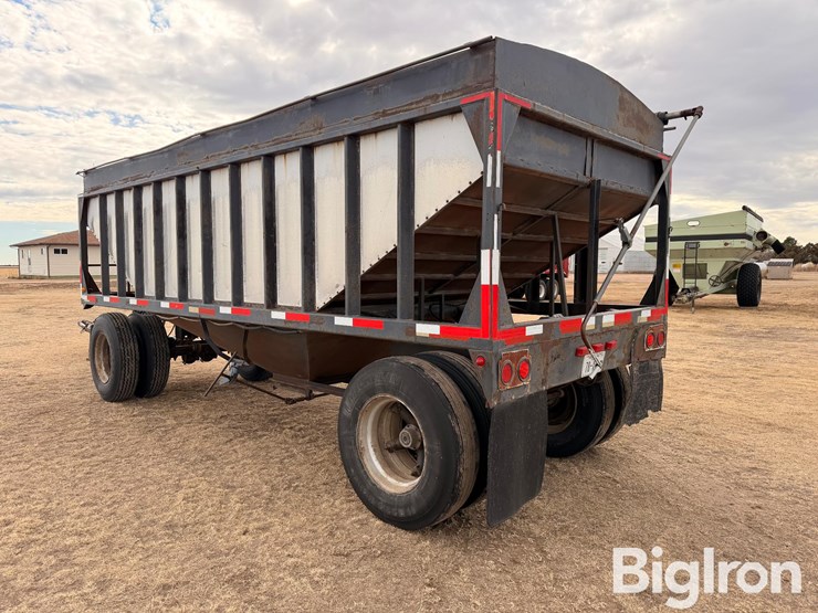 1980-target-pup-trailer-w/dolly-image-7