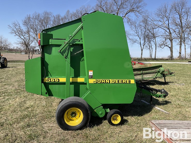 john-deere-566-image-4