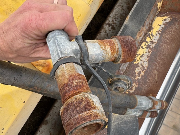 new-holland-18hs-image-17