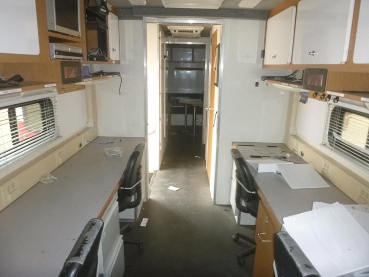 2005-freightliner-mt55-image-30