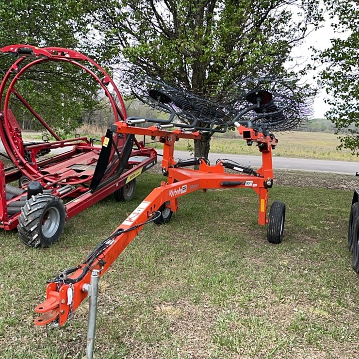 KUBOTA RA108CR