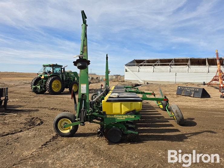 john-deere-1730-image-8