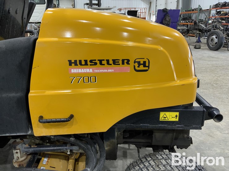 massey-ferguson-730-image-19