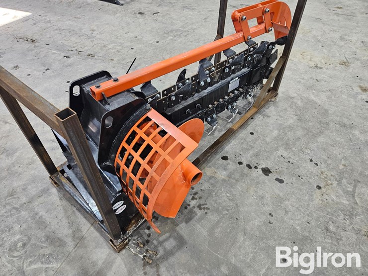 2025-massey-ferguson-730-image-5