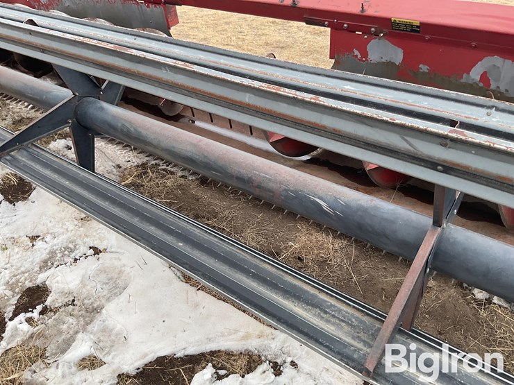 case-ih-1010-image-12