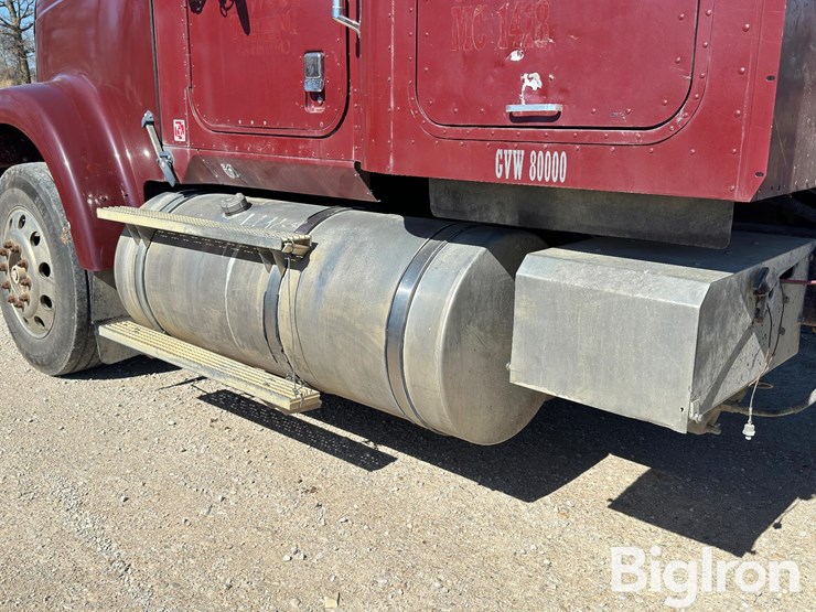 2004-international-9900i-image-17