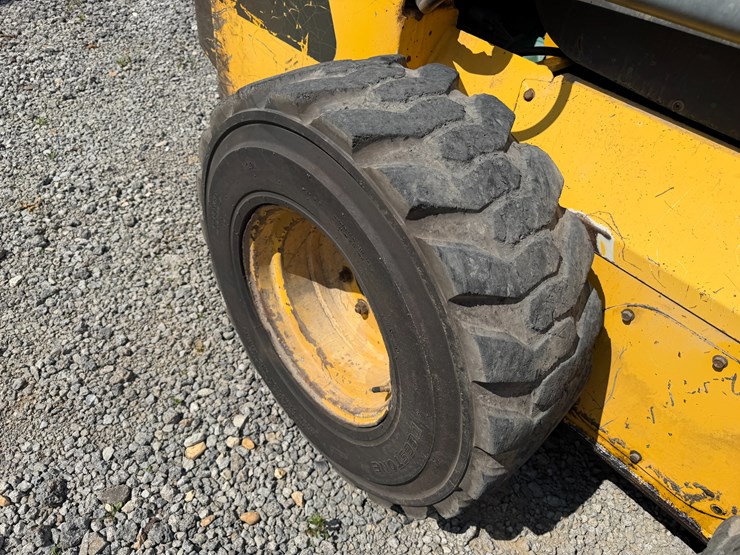 volvo-mc90b-image-12