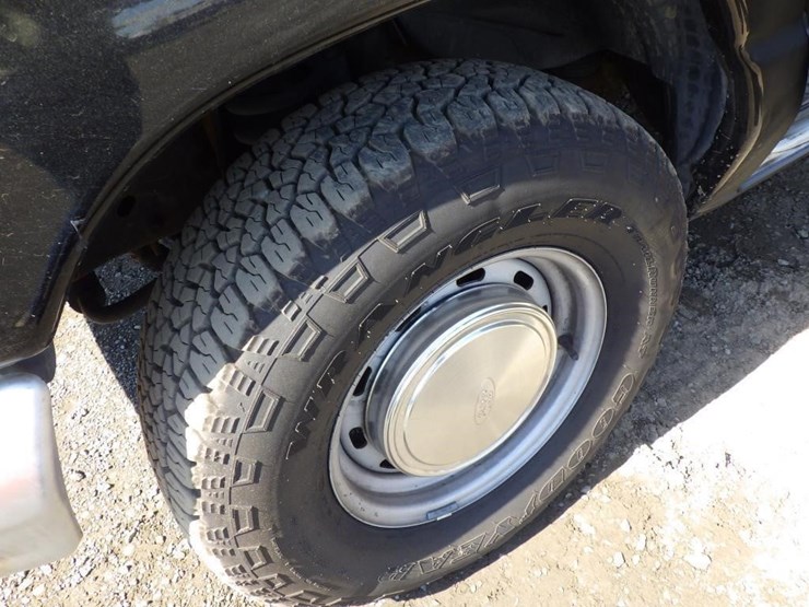 2002-ford-150-image-12