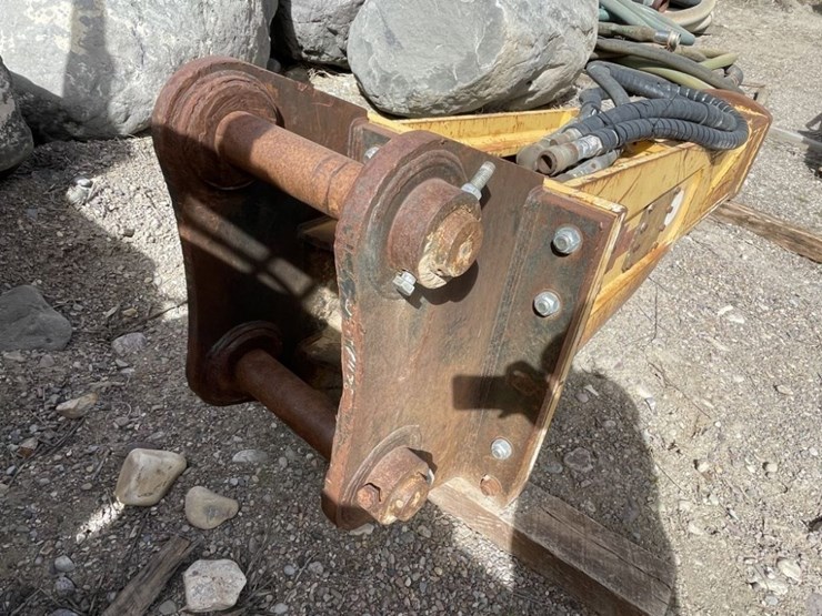 indeco-hp-8000-hydraulic-hammer-image-11