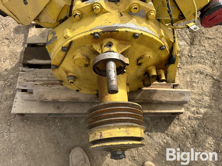 caterpillar-3208-image-10