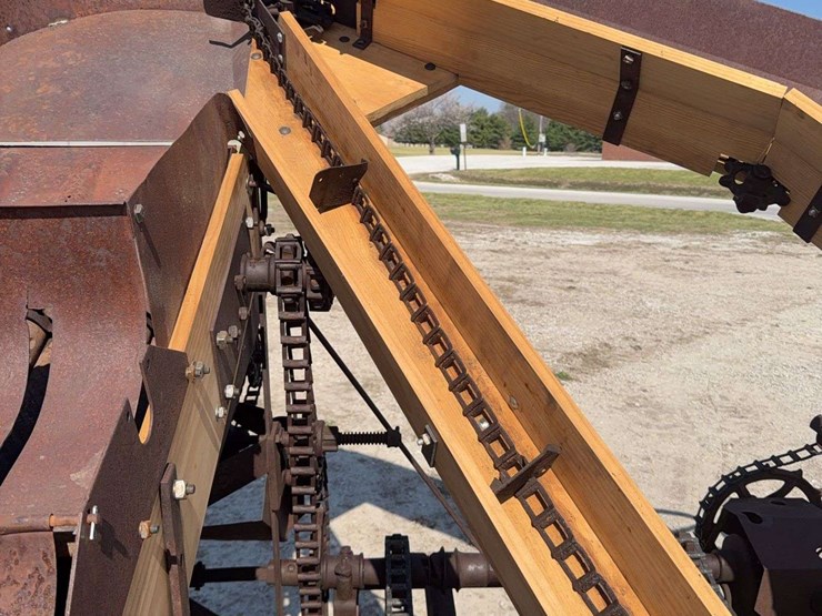 1926-john-deere-corn-picker-image-22