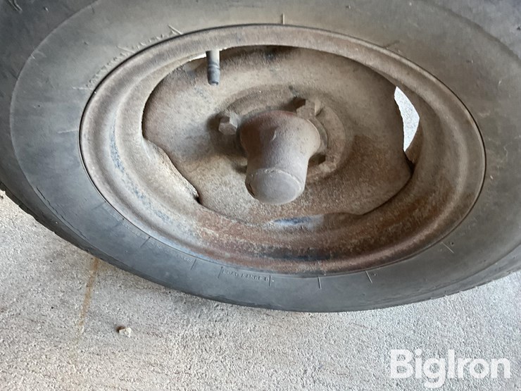 kuker-industries-10-200-pull-type-sprayer-image-15