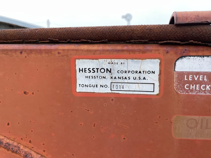hesston-1014-image-16