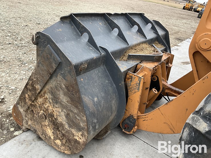 2002-case-721c-image-13