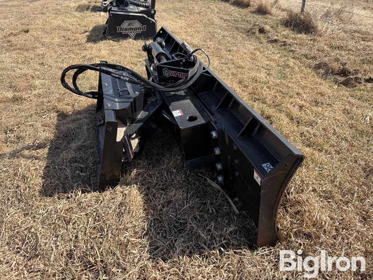 2023-virnig-6-way-dozer-blade-image-4