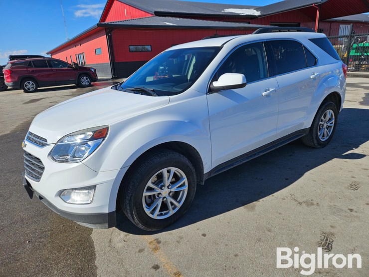 2017-chevrolet-equinox-lt-image-1