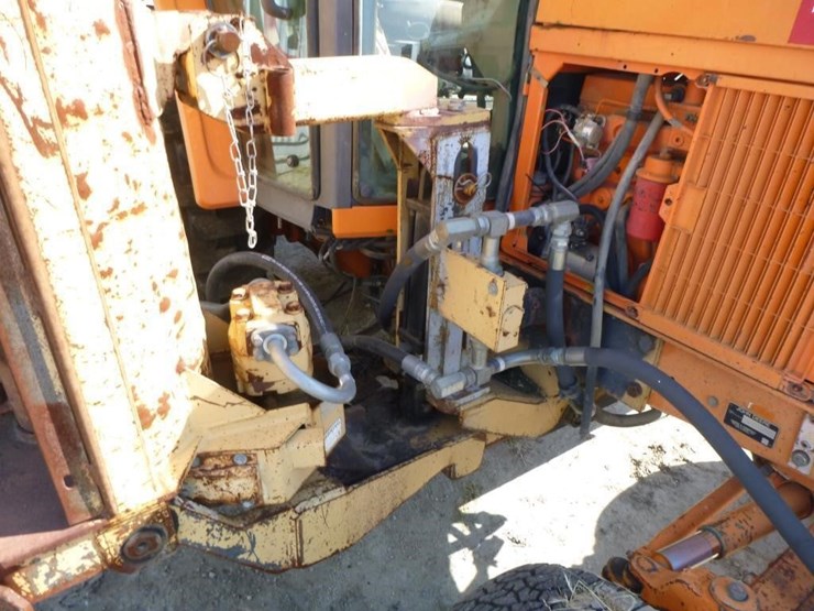 1999-john-deere-6410-image-23