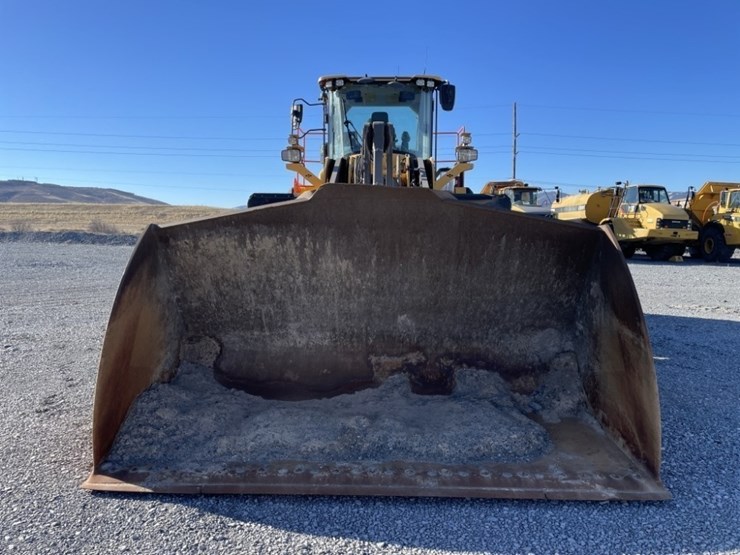 2021-volvo-l220h-image-8