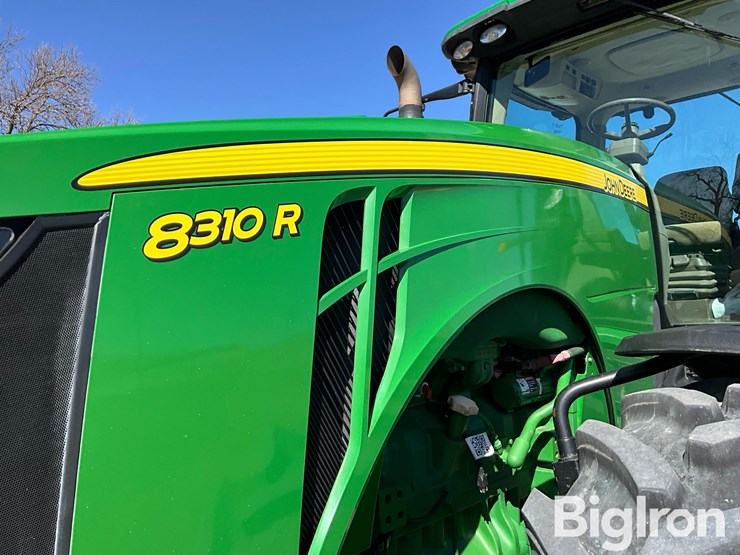 2013-john-deere-8310r-image-15