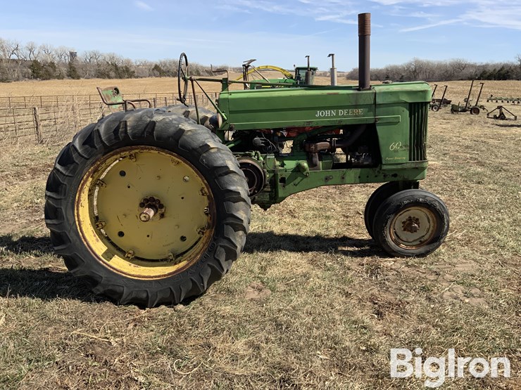 1954-john-deere-60-image-4