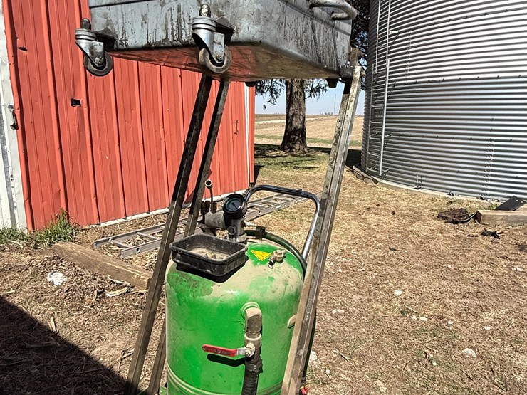 diamond-selection-waste-oil-pantograph-suction/drainer-image-1