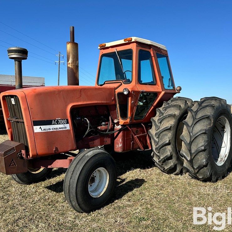 1975 ALLIS-CHALMERS 7060