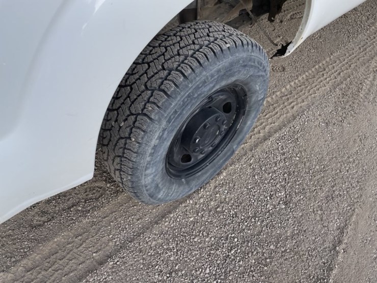 2013-ford-f250-sd-image-11