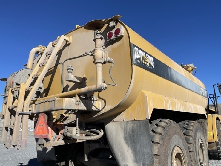 2013-caterpillar-740b-image-20