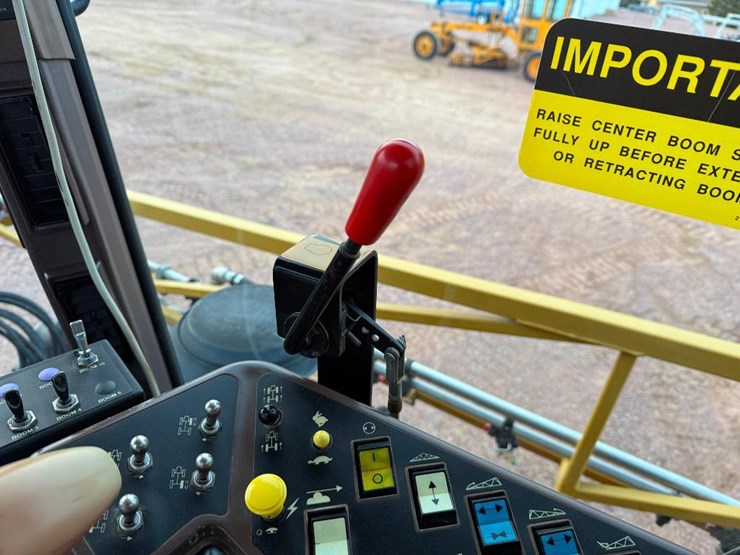 ag-chem-rogator-664-image-62