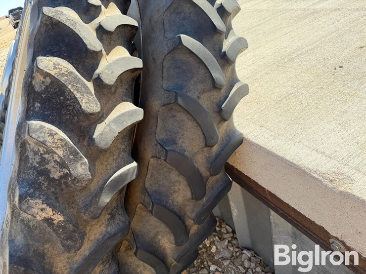 firestone-12.4r54-tractor-tires-image-16