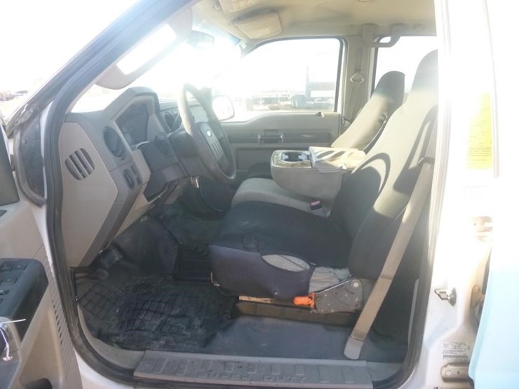 2008-ford-f350-image-11