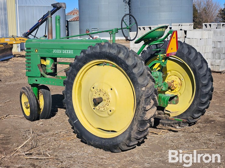 john-deere-b-image-7