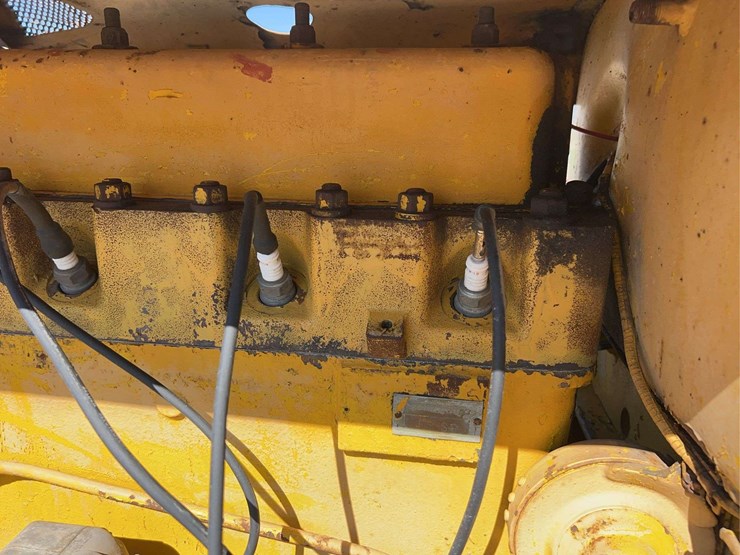 caterpillar-r2-image-37