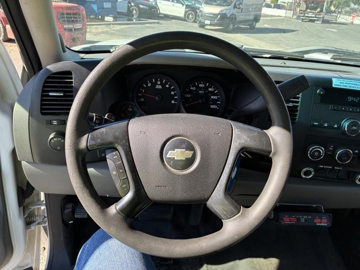 2007-chevrolet-silverado-1500-image-13