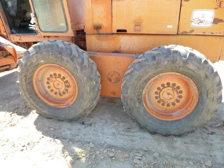 1980-john-deere-jd670-a-motor-grader-image-38