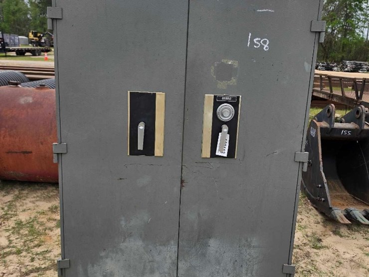 --diebold-safe-image-5