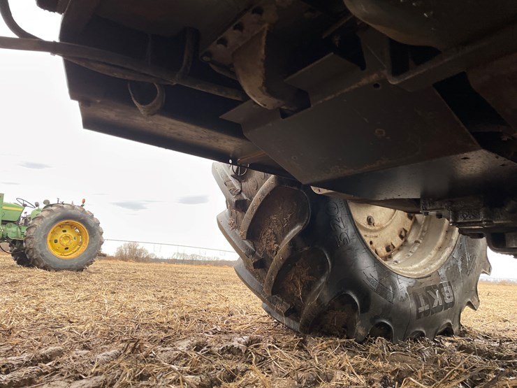 allis-chalmers-7045-image-33