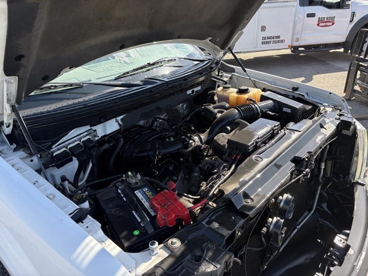 2013-ford-f150-xl-image-7