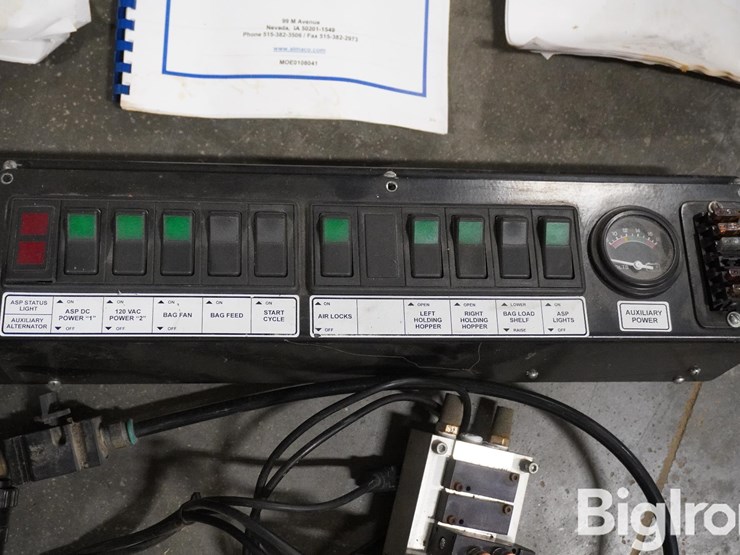 new-holland-tr88-image-20