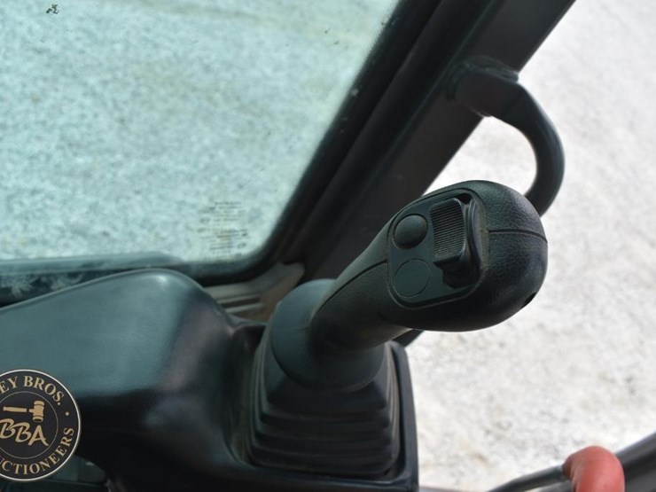 2019-volvo-ecr88d-image-58