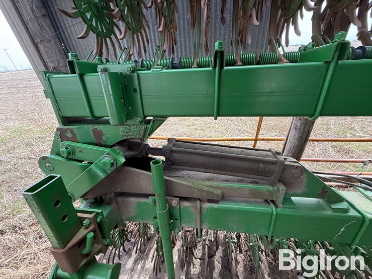 john-deere-400-image-11