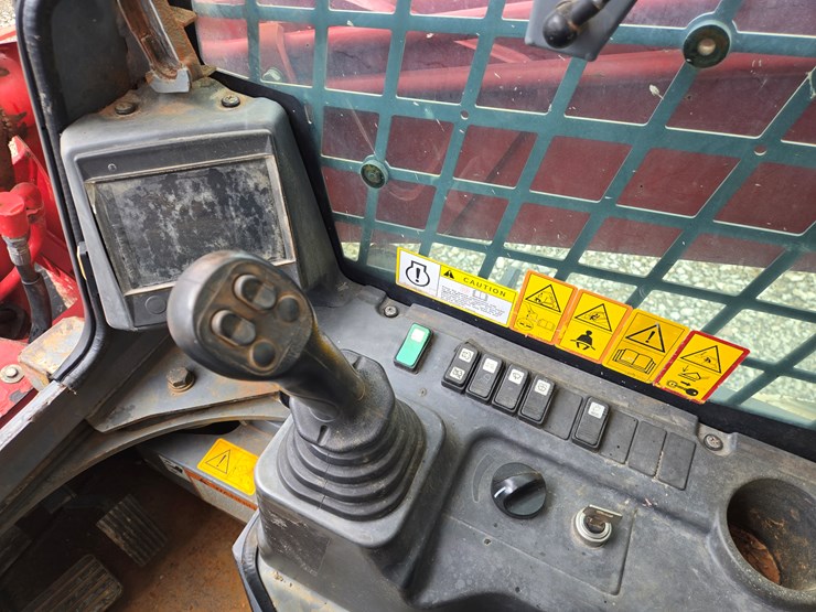 takeuchi-tl10v2-image-49